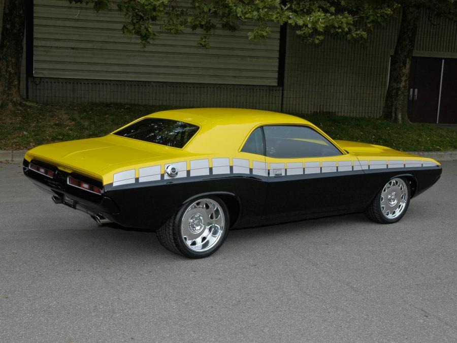  Dodge Challenger by Foose Design 2006 года  (фото 3 из 6)